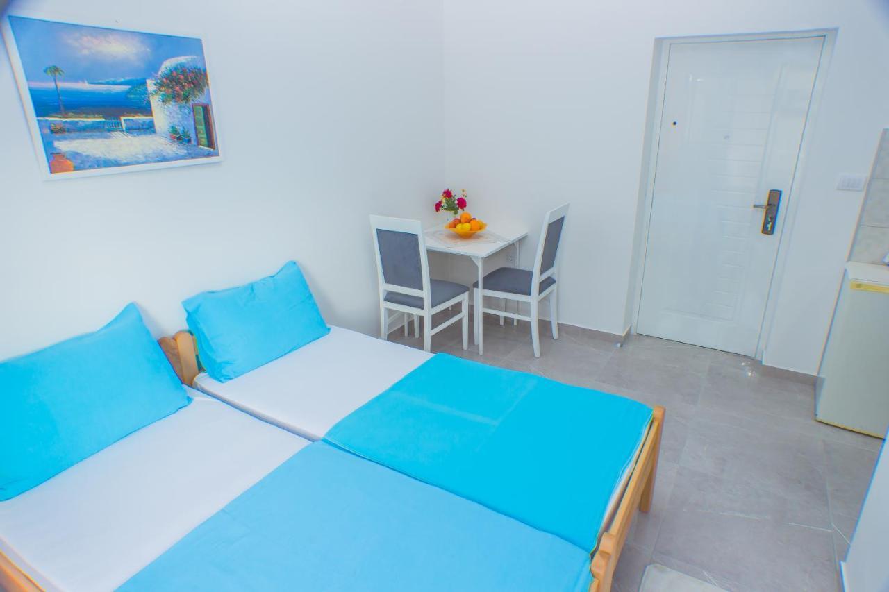 Apartments Kovac Tivat Exterior foto