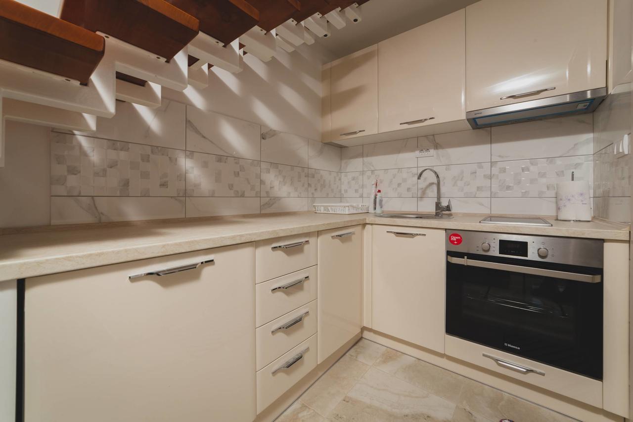 Apartments Kovac Tivat Exterior foto