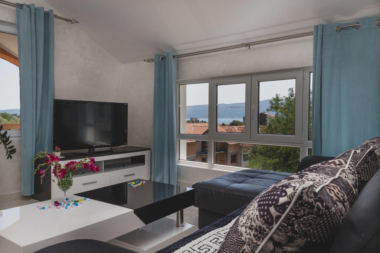 Apartments Kovac Tivat Exterior foto