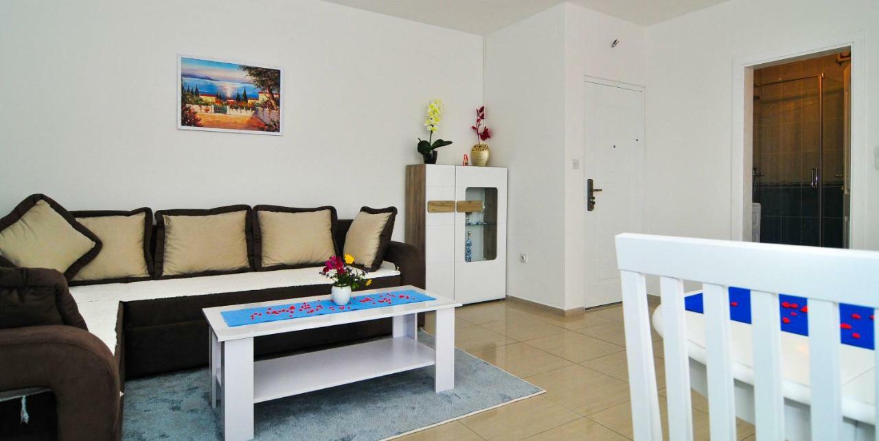 Apartments Kovac Tivat Exterior foto